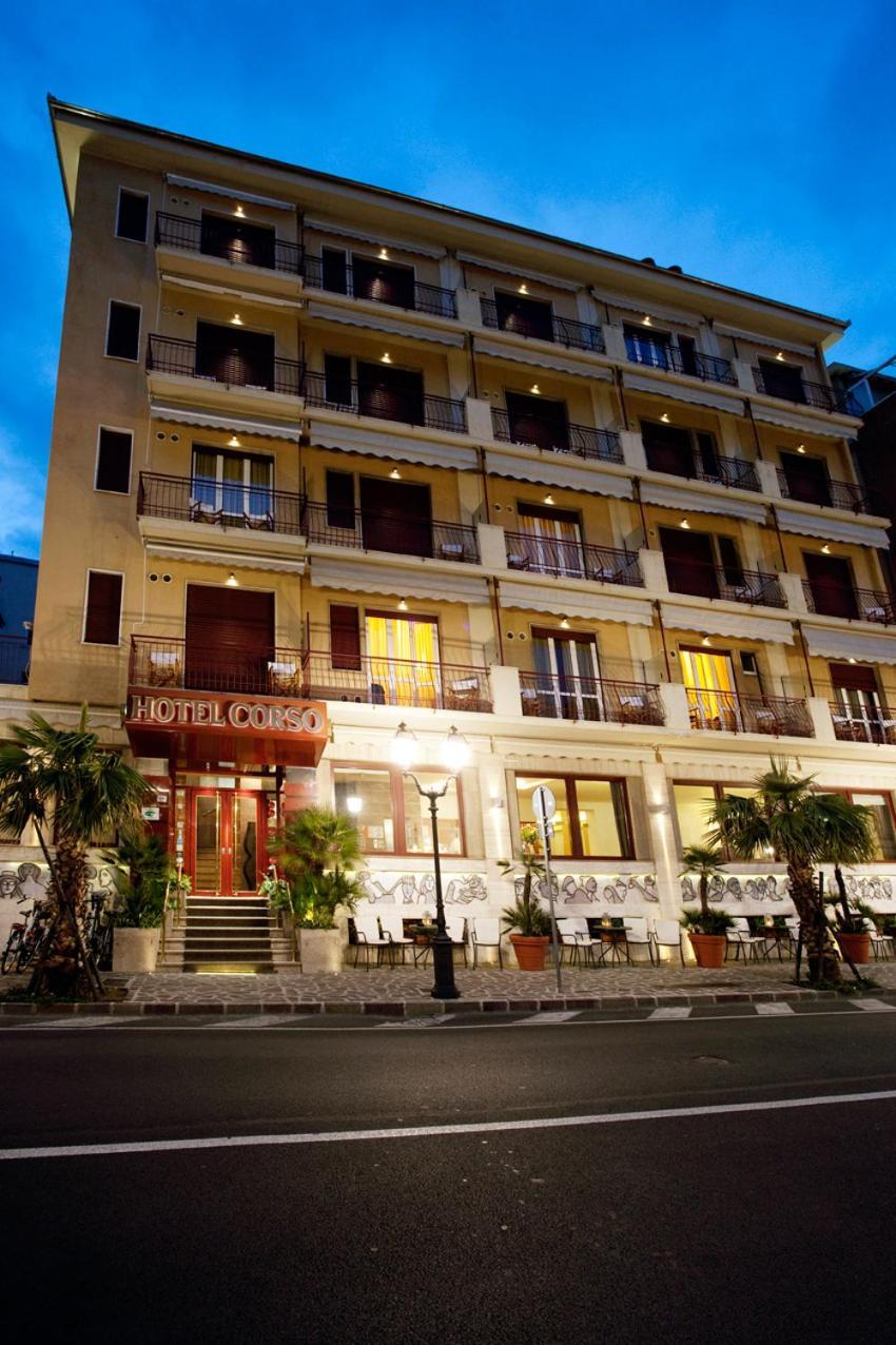 Hotel Corso Alaxi Hotels 알라시오 외부 사진