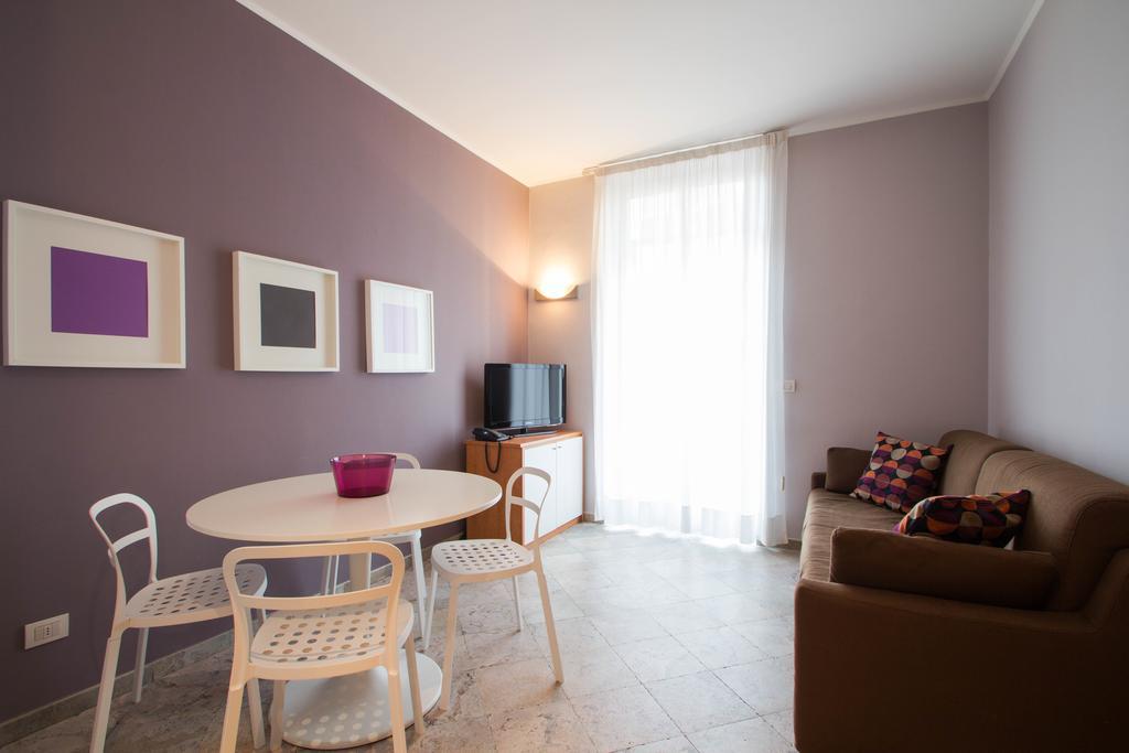 Hotel Corso Alaxi Hotels 알라시오 객실 사진